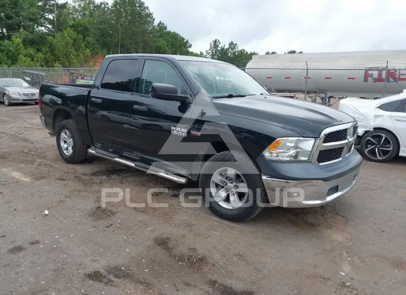 2016 RAM 1500 фото