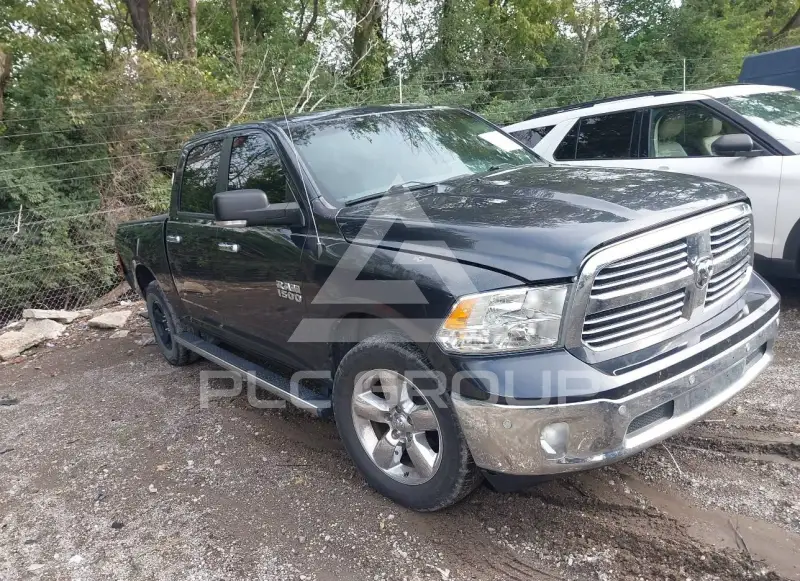 2016 RAM 1500 фото