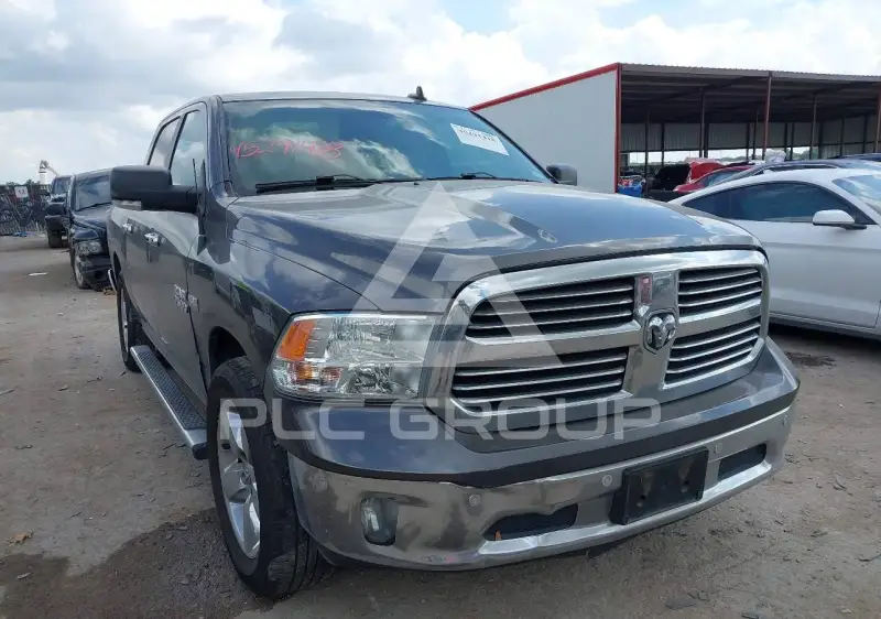 2016 RAM 1500 фото