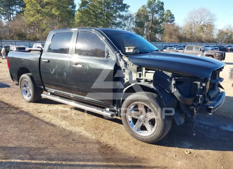 2016 RAM 1500 photo