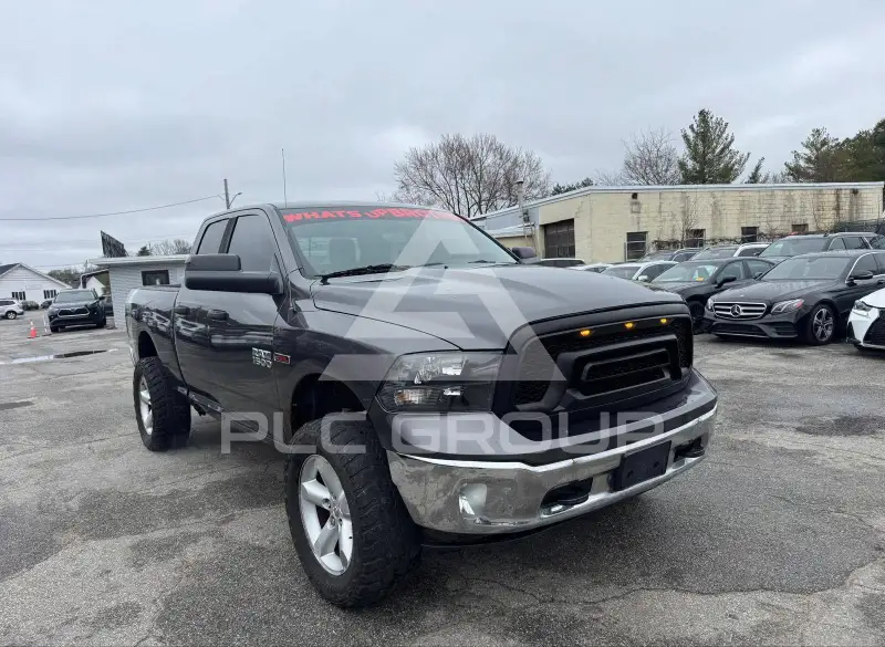 2016 RAM 1500 фото