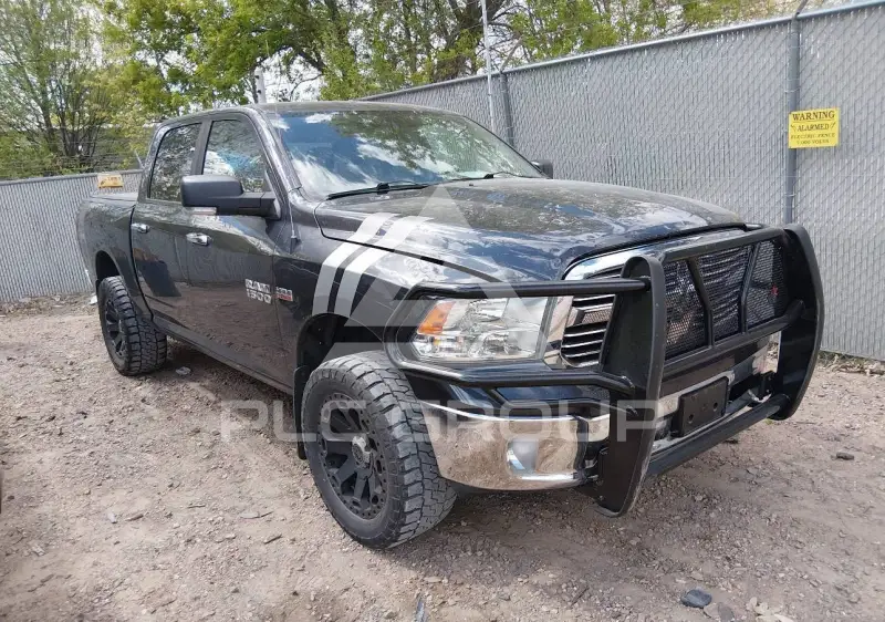 2016 RAM 1500 фото