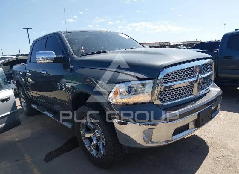 2016 RAM 1500 photo