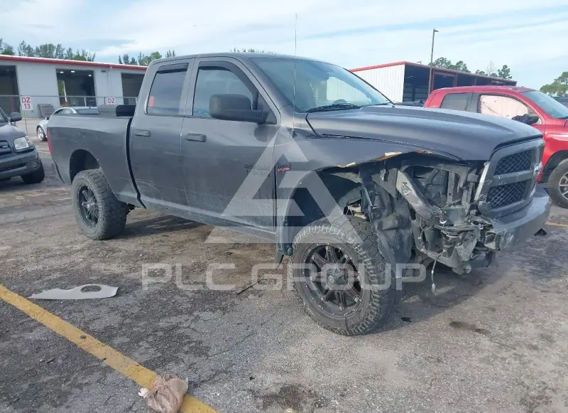 2016 RAM 1500 photo