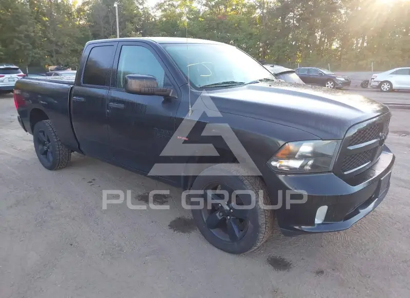 2016 RAM 1500 photo