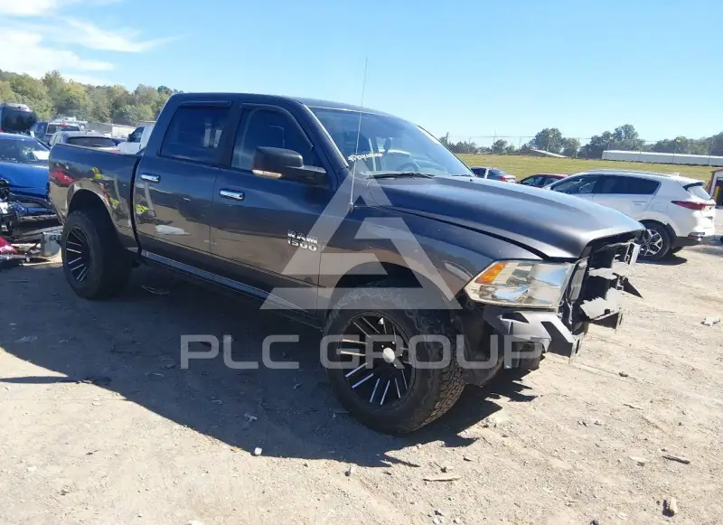 2016 RAM 1500 фото
