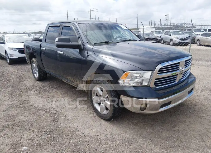 2016 RAM 1500 фото