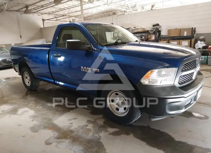 2016 RAM 1500 photo