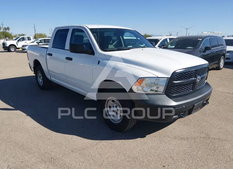 2016 RAM 1500 фото