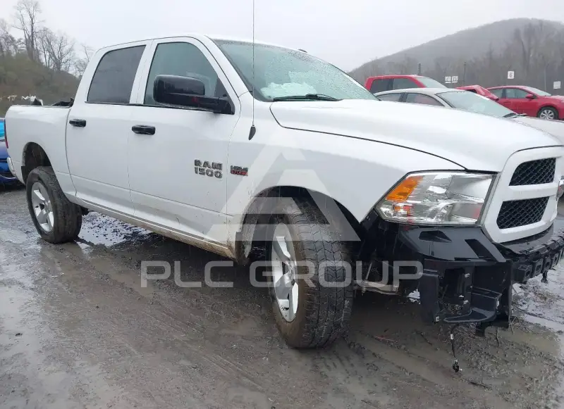 2016 RAM 1500 фото