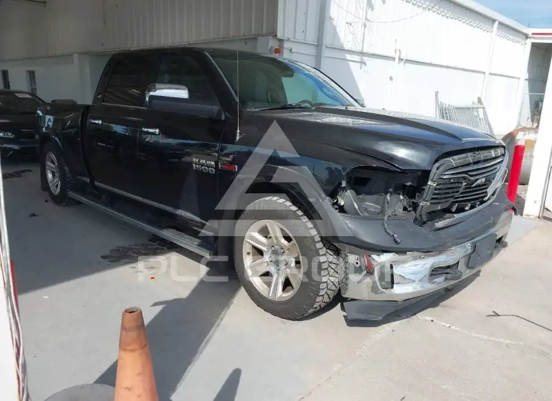 2016 RAM 1500 фото