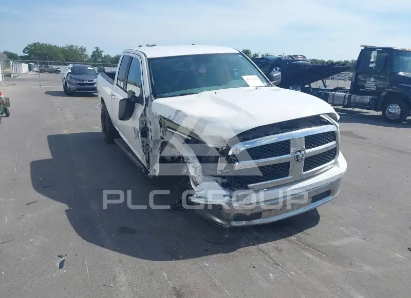 2016 RAM 1500 фото