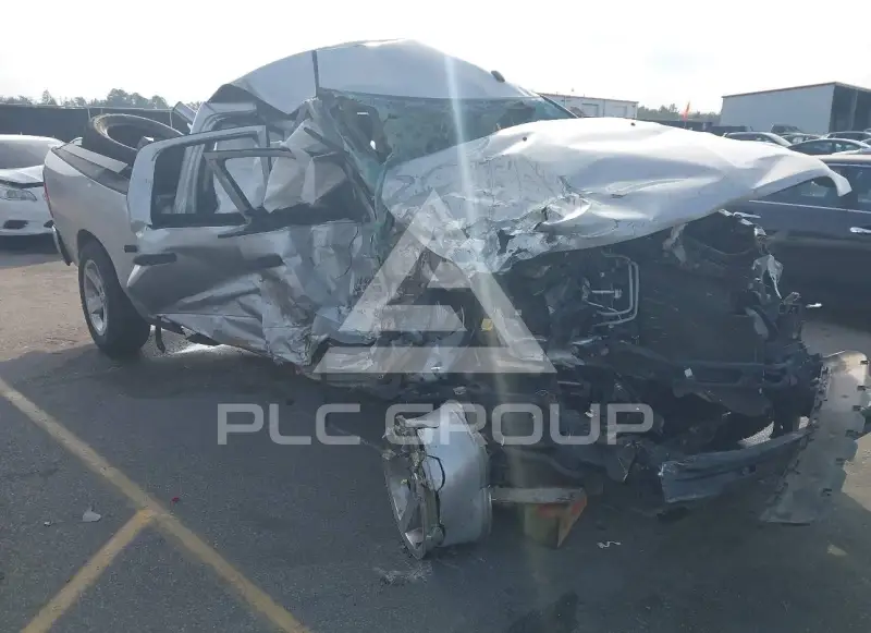 2016 RAM 1500 photo