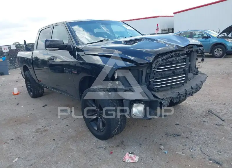 2016 RAM 1500 фото