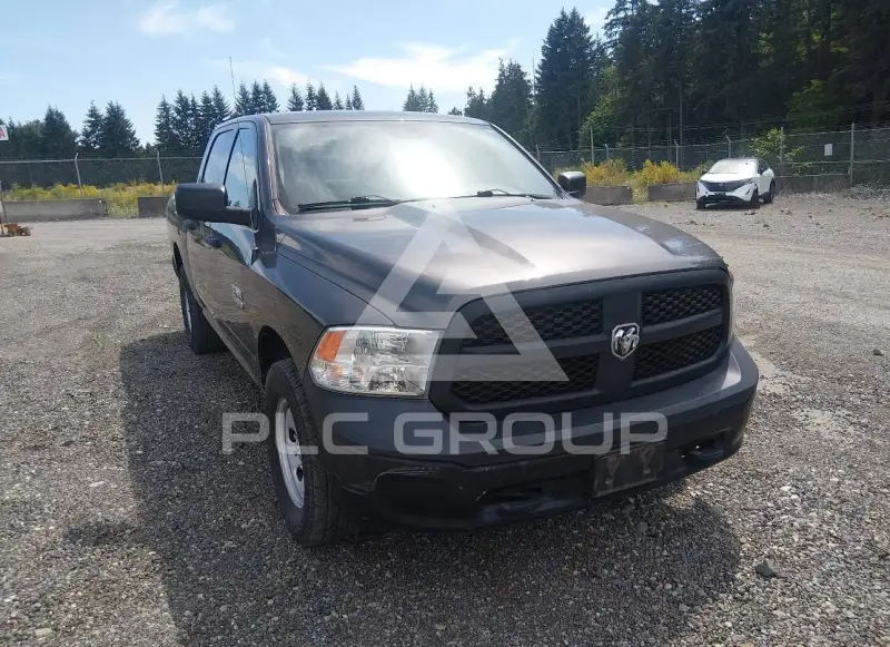 2016 RAM 1500 фото