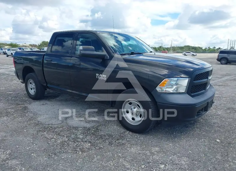 2016 RAM 1500 photo