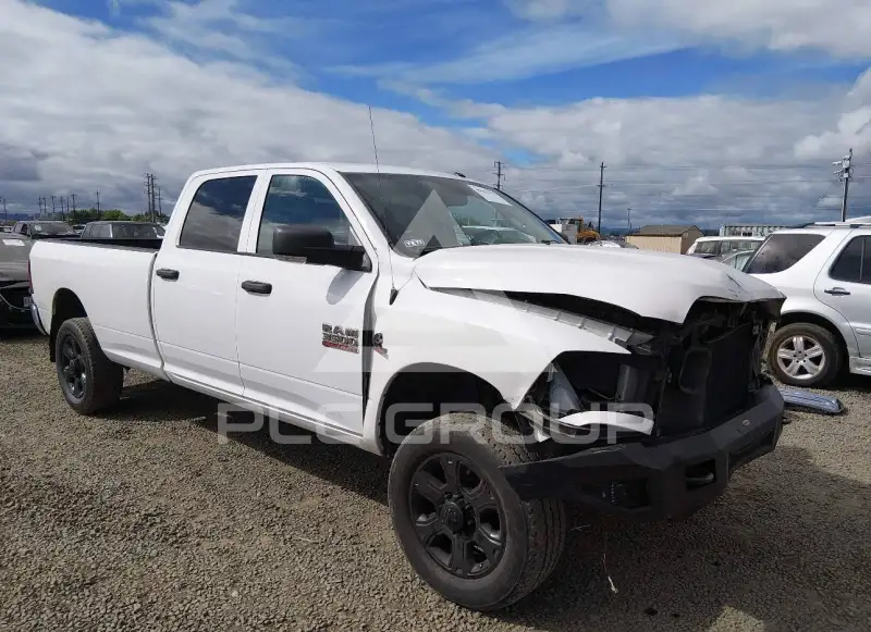 2016 RAM 3500 фото