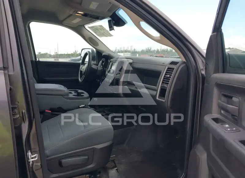 2016 RAM 3500 photo