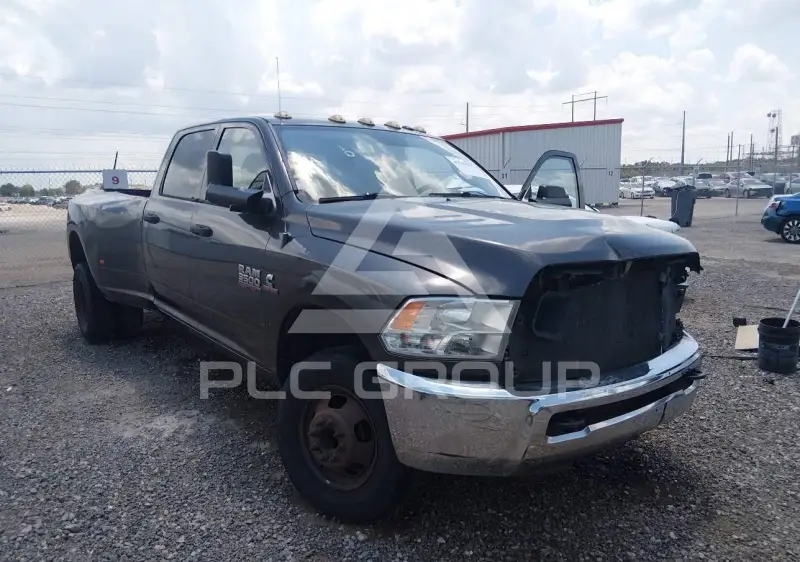 2016 RAM 3500 photo