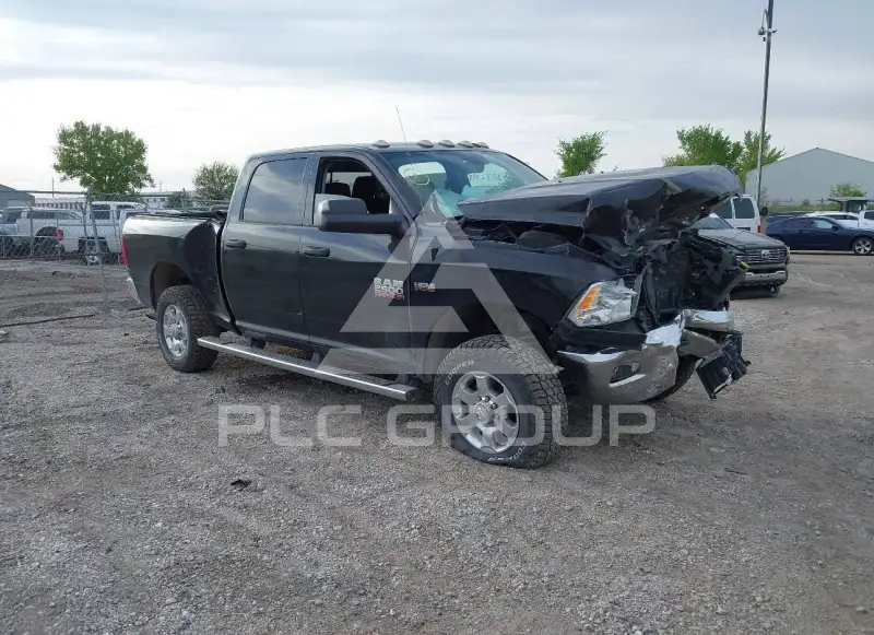 2016 RAM 2500 photo