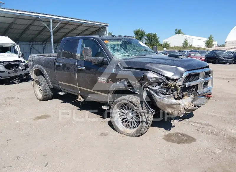 2016 RAM 2500 photo