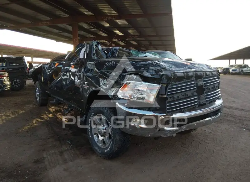 2016 RAM 2500 фото