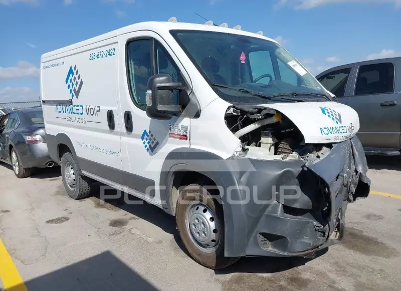 2016 RAM PROMASTER 1500 фото
