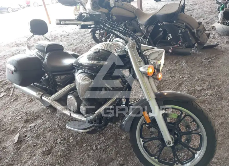 2016 Yamaha XVS950 фото