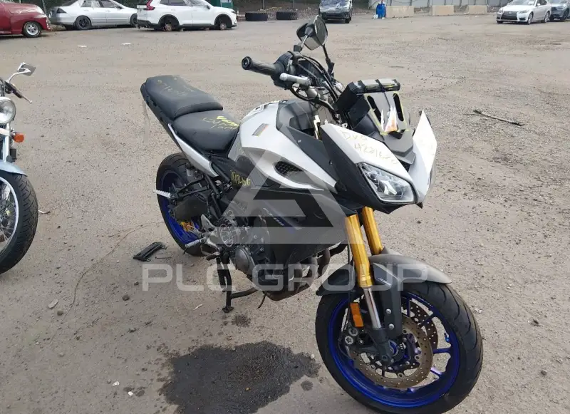 2016 Yamaha  фото