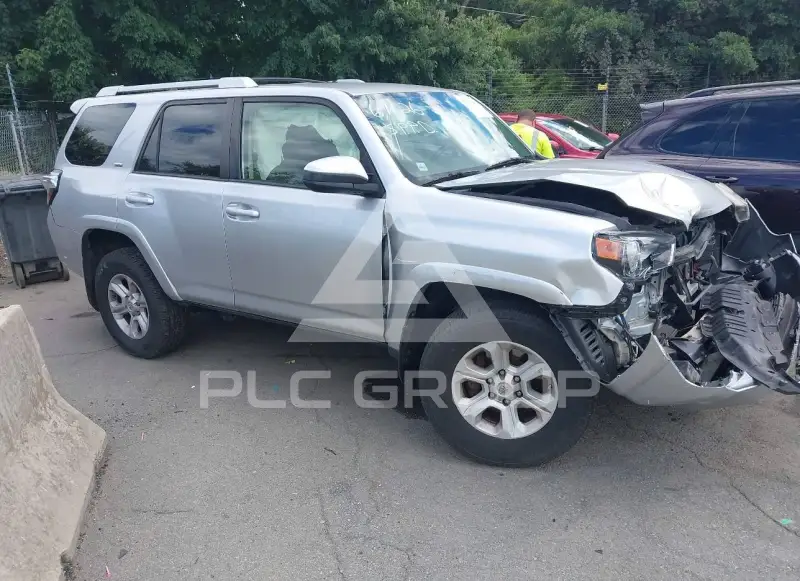 2016 Toyota 4 RUNNER photo