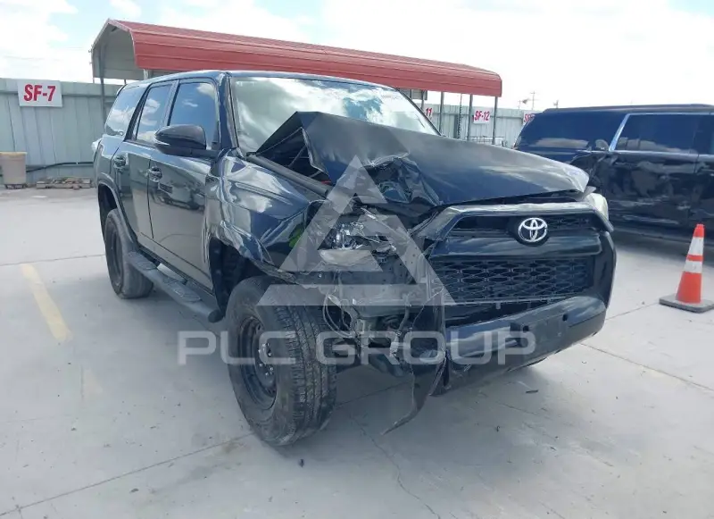 2016 Toyota 4 RUNNER photo