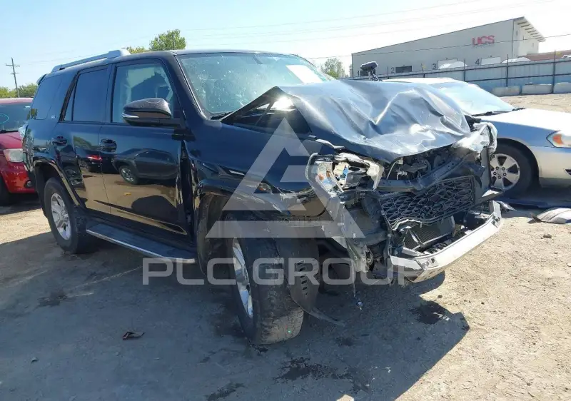 2016 Toyota 4 RUNNER photo
