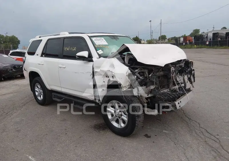2016 Toyota 4 RUNNER фото