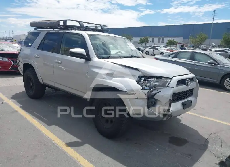 2016 Toyota 4 RUNNER фото