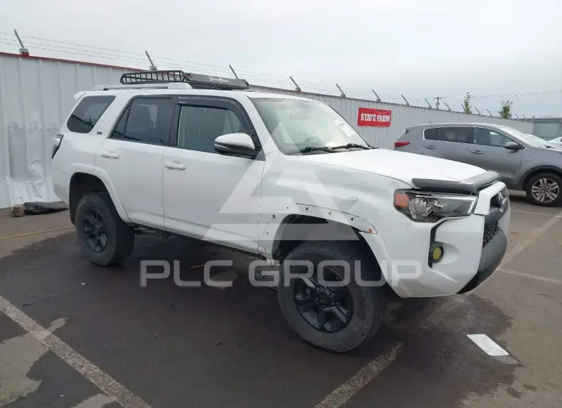 2016 Toyota 4 RUNNER фото