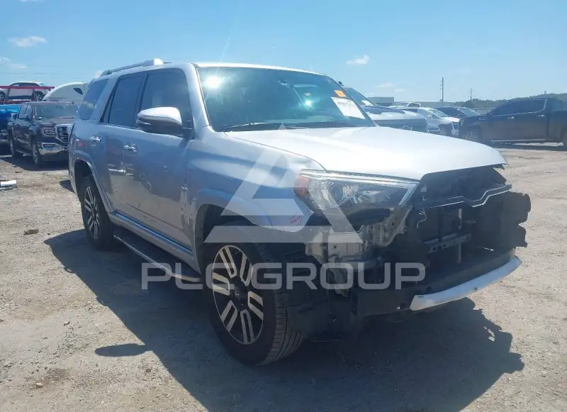 2016 Toyota 4 RUNNER photo