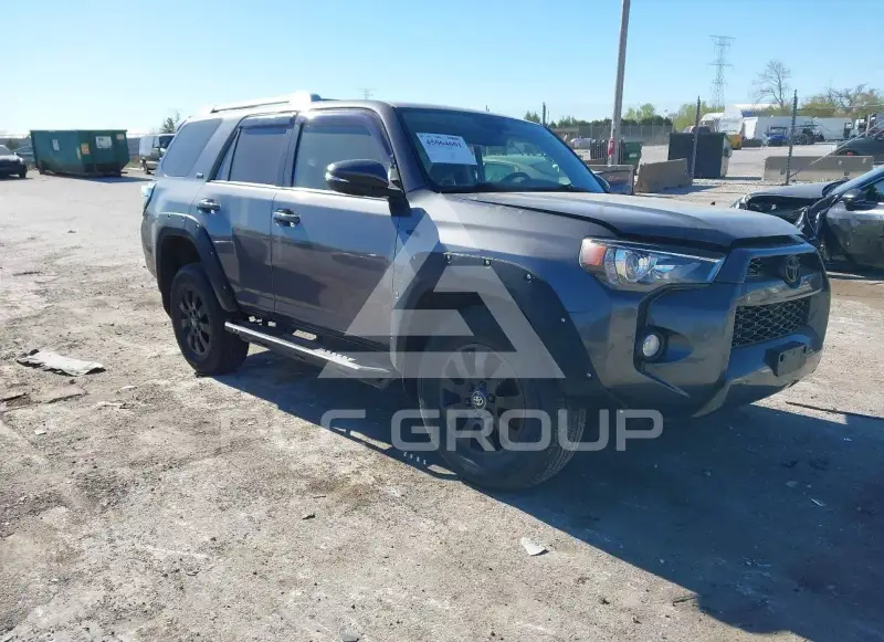 2016 Toyota 4 RUNNER photo