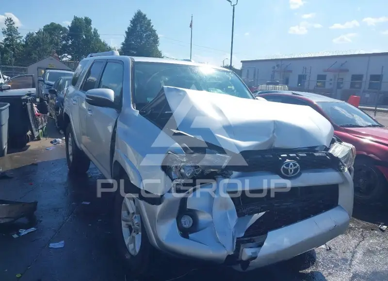 2016 Toyota 4 RUNNER photo
