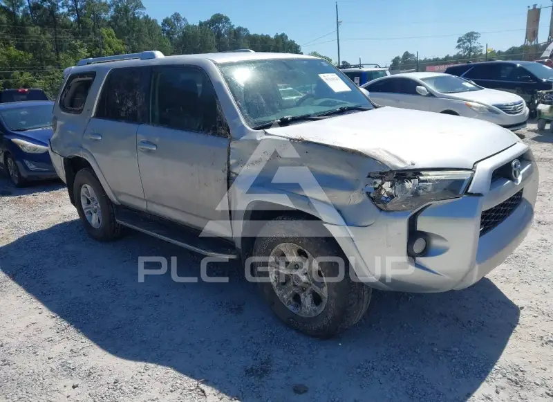 2016 Toyota 4 RUNNER photo