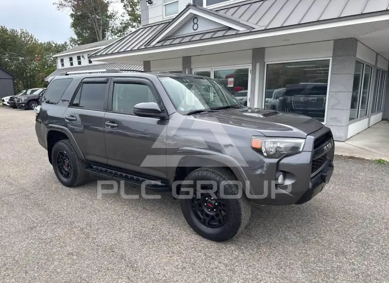 2016 Toyota 4 RUNNER photo