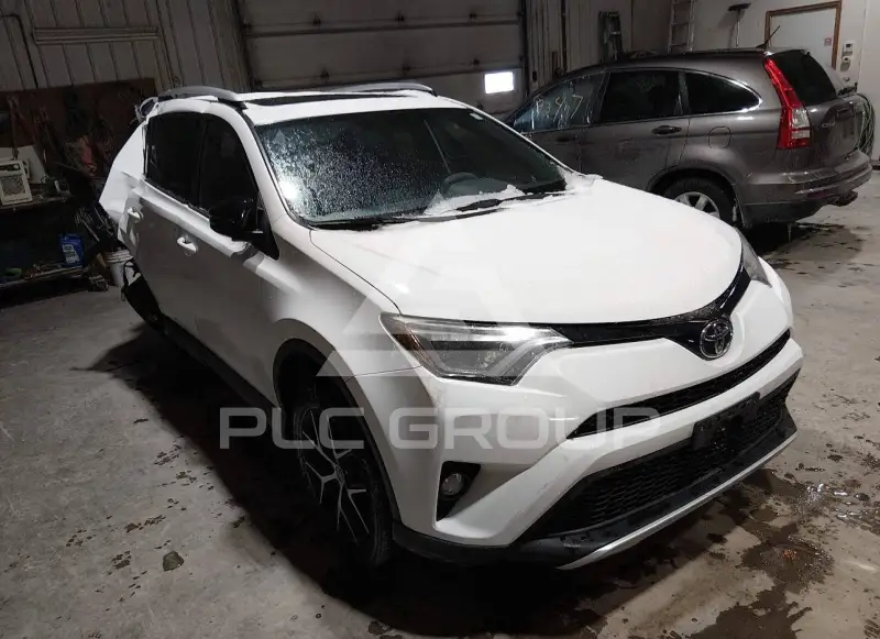 2016 Toyota RAV4 photo