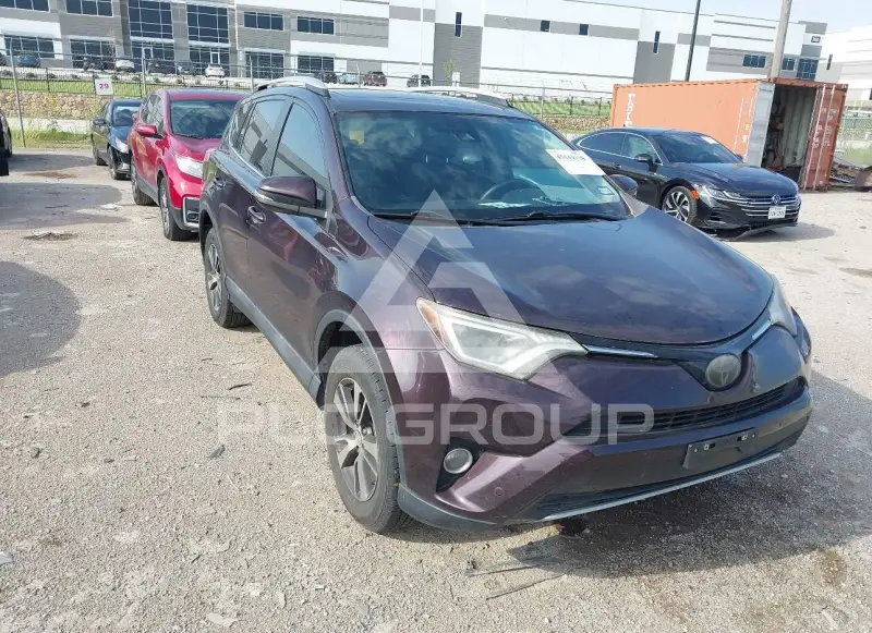 2016 Toyota RAV4 photo