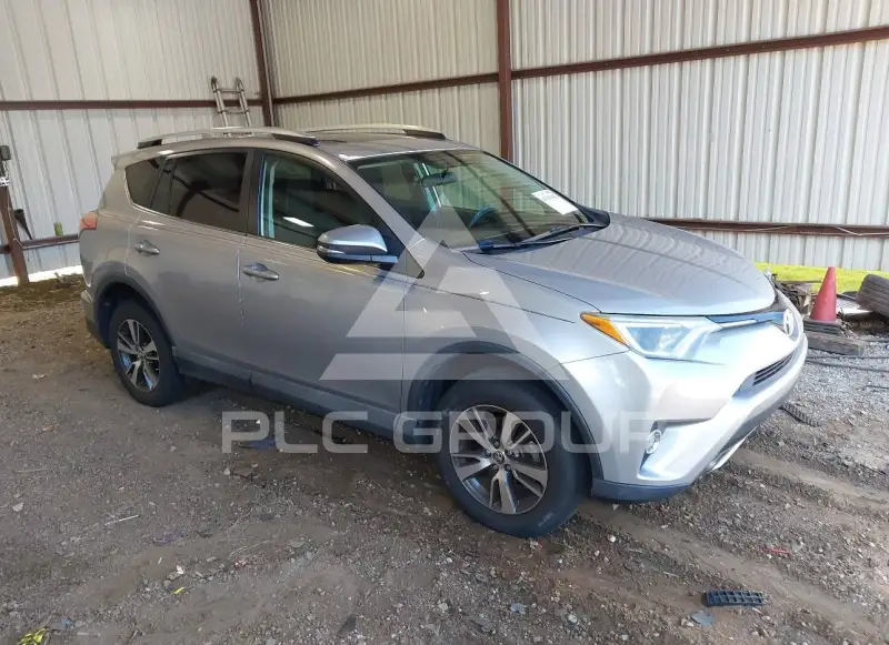 2016 Toyota RAV4 фото