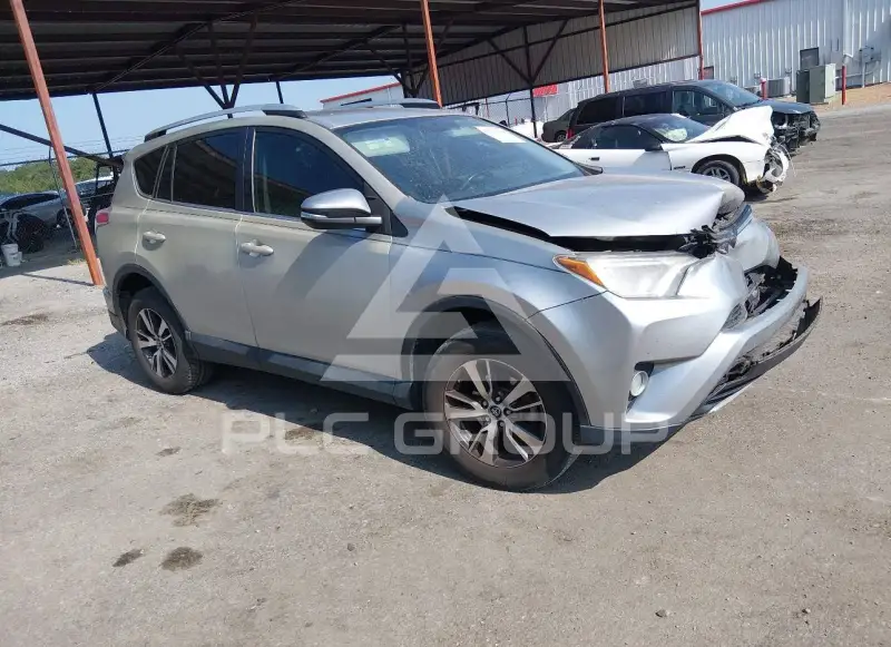 2016 Toyota RAV4 photo