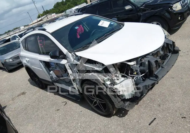 2016 Toyota RAV4 photo