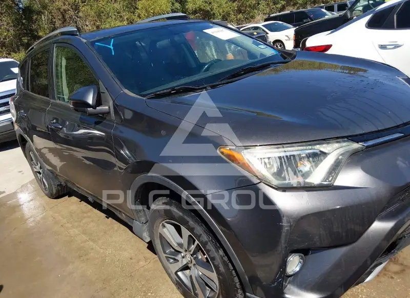 2016 Toyota RAV4 photo