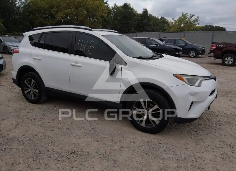 2016 Toyota RAV4 photo