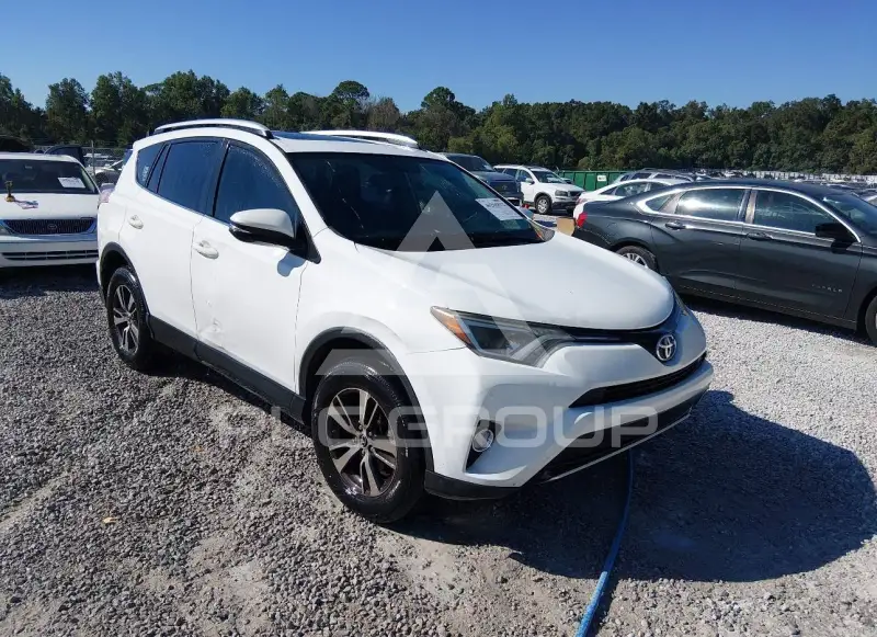 2016 Toyota RAV4 фото