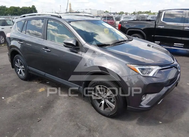 2016 Toyota RAV4 фото