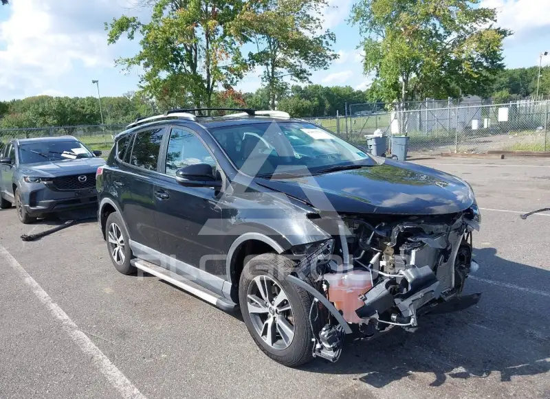 2016 Toyota RAV4 фото